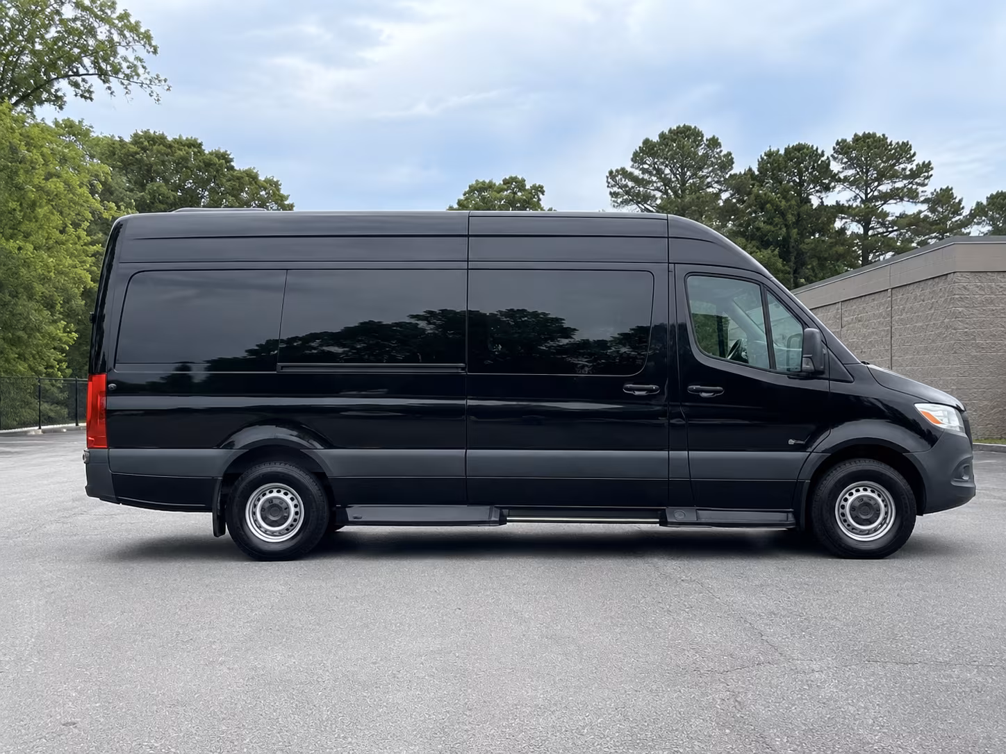 find the perfect transportation for your next corporate event 4